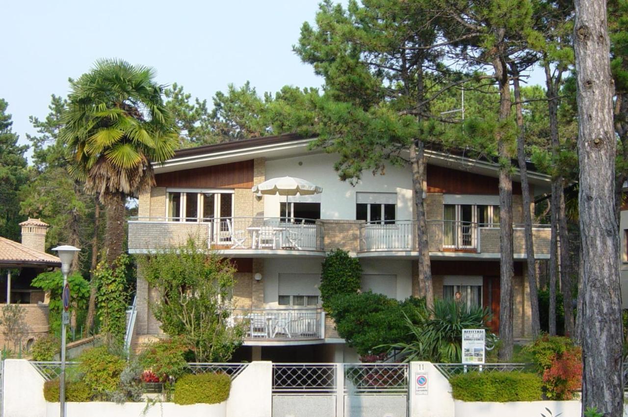 Villa Anny Lignano Sabbiadoro Extérieur photo