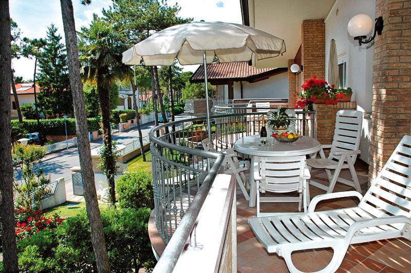 Villa Anny Lignano Sabbiadoro Extérieur photo