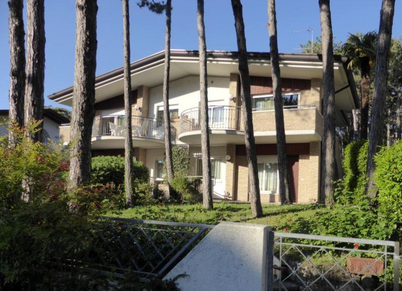 Villa Anny Lignano Sabbiadoro Extérieur photo