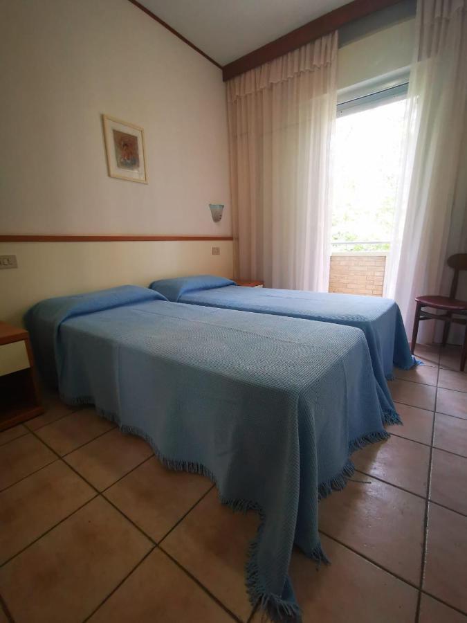 Villa Anny Lignano Sabbiadoro Extérieur photo